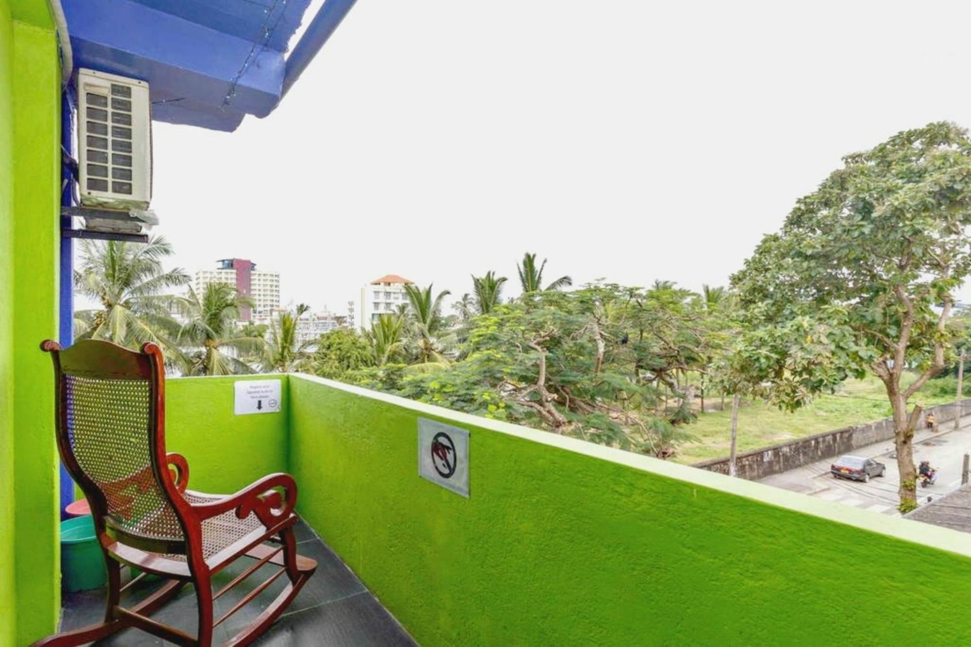 Hotel Beehive Colombo Exterior foto